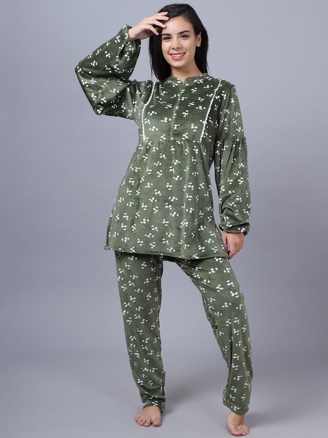 

Aerowarm Floral Printed Kurti With Pyjamas, Olive