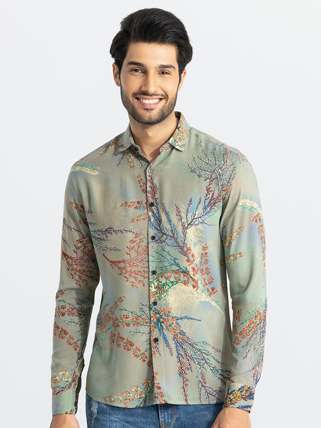 

Snitch Classic Slim Fit Floral Printed Casual Shirt, Green