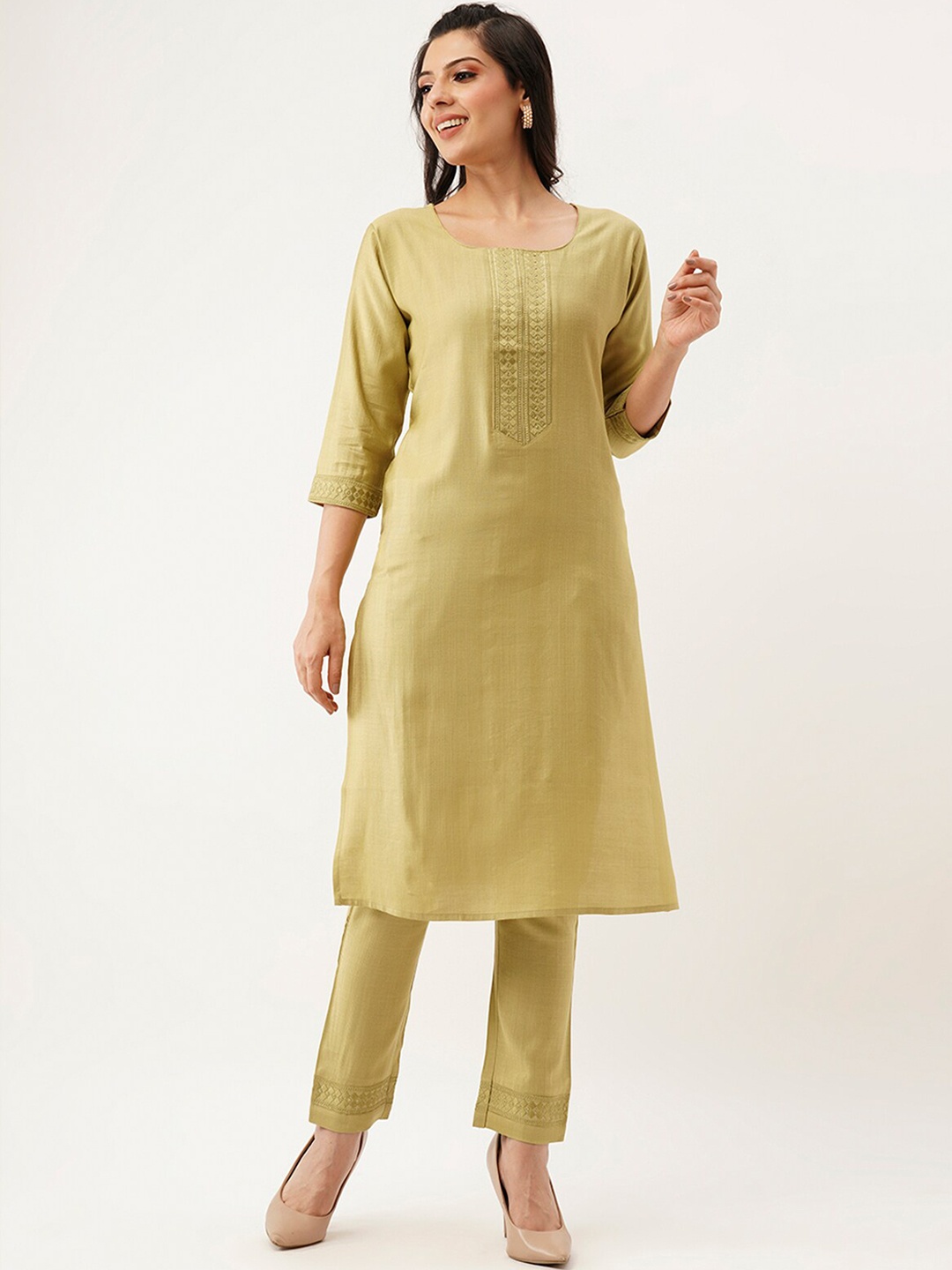 

ODETTE Ethnic Motif Yoke Design Regular Thread Work Kurta With Trousers, Olive