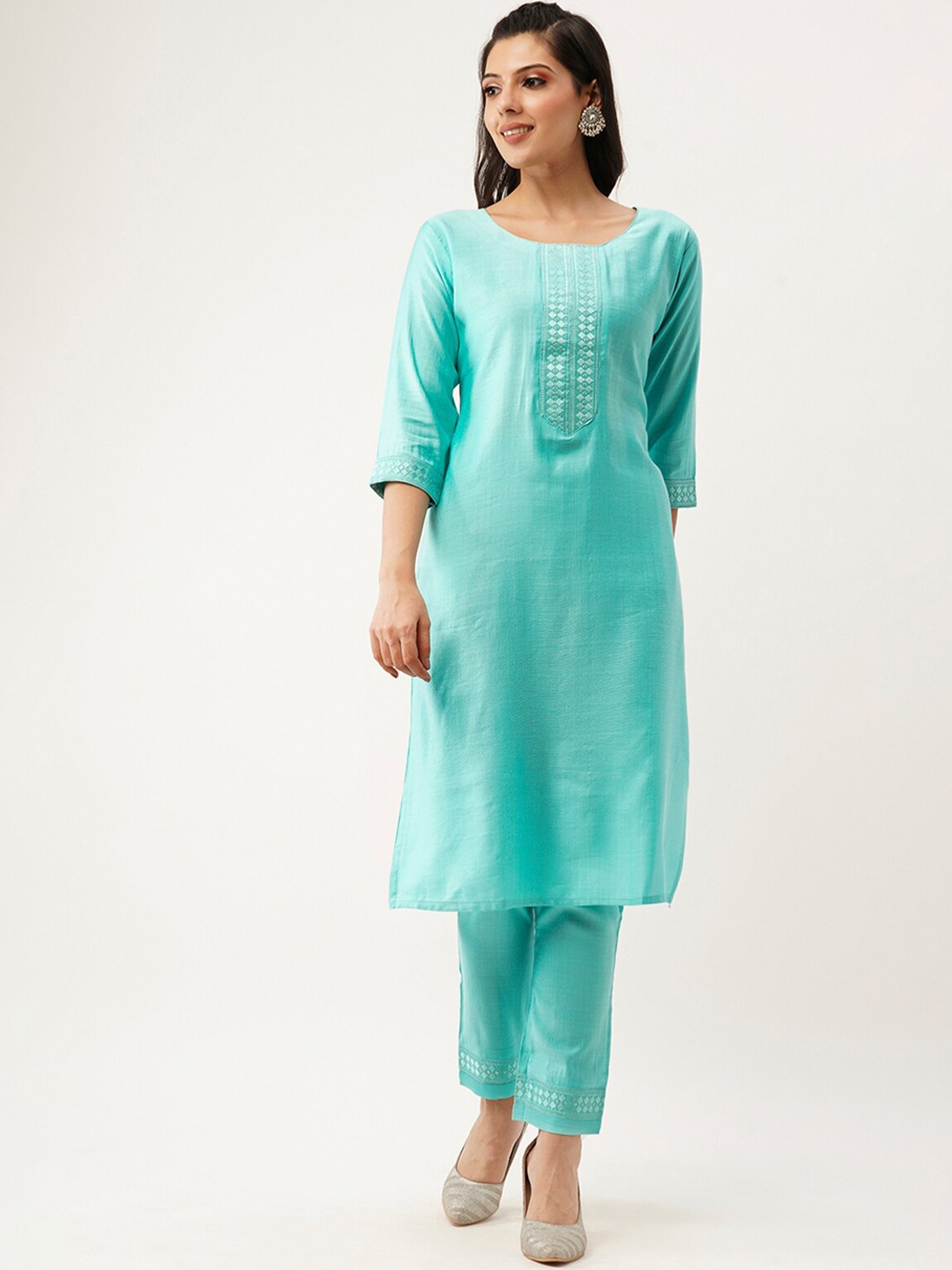 

ODETTE Ethnic Motifs Yoke Design Thread Work Straight Kurta with Trousers, Blue
