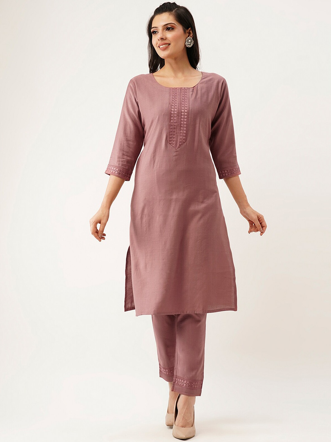 

ODETTE Geometric Yoke Design Regular Thread Work Kurta with Trousers, Mauve