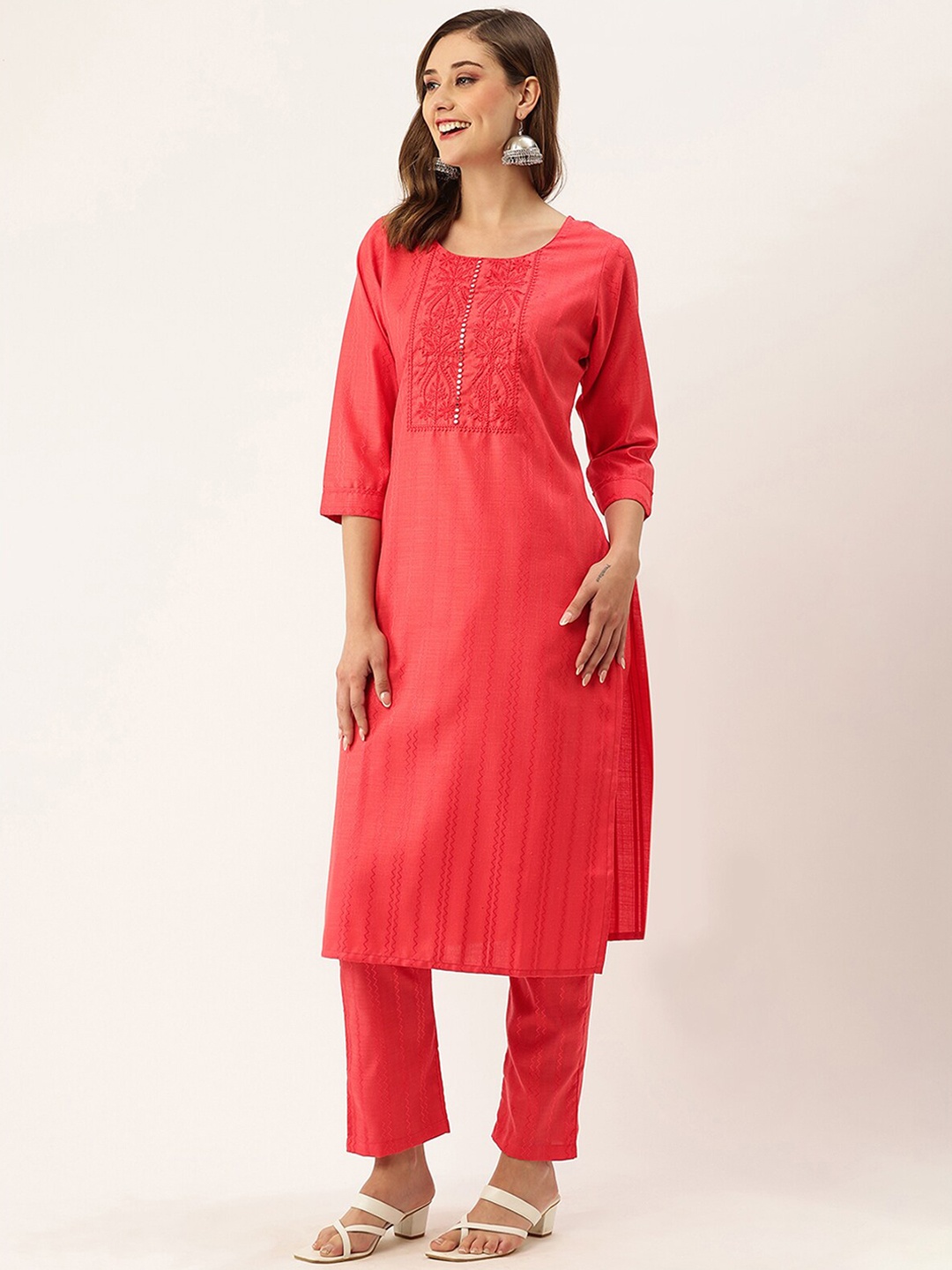 

ODETTE Ethnic Motifs Embroidered Thread Work Kurta With Trousers, Pink