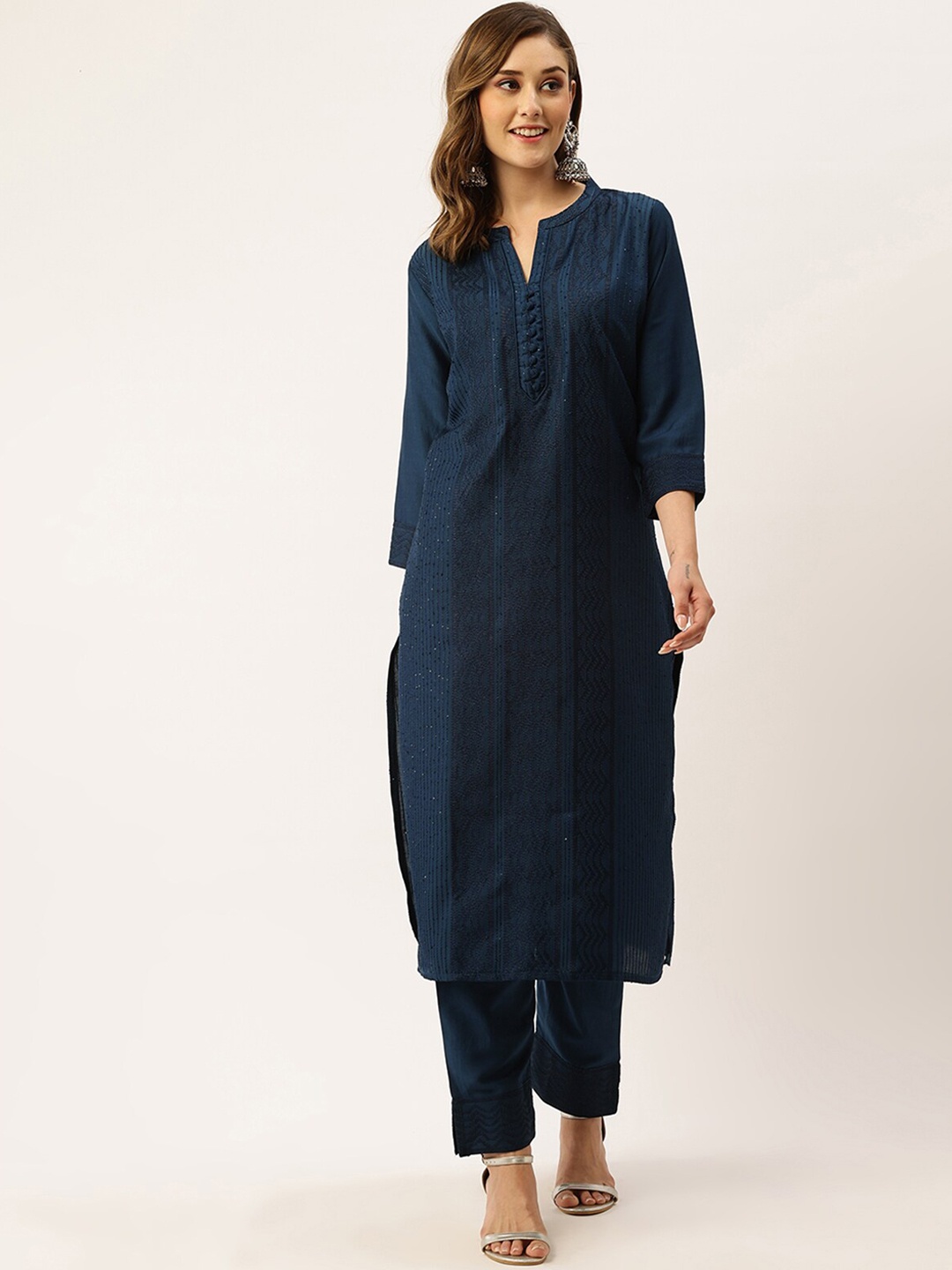 

ODETTE Ethnic Motifs Embroidered Regular Thread Work Kurta with Trousers, Blue