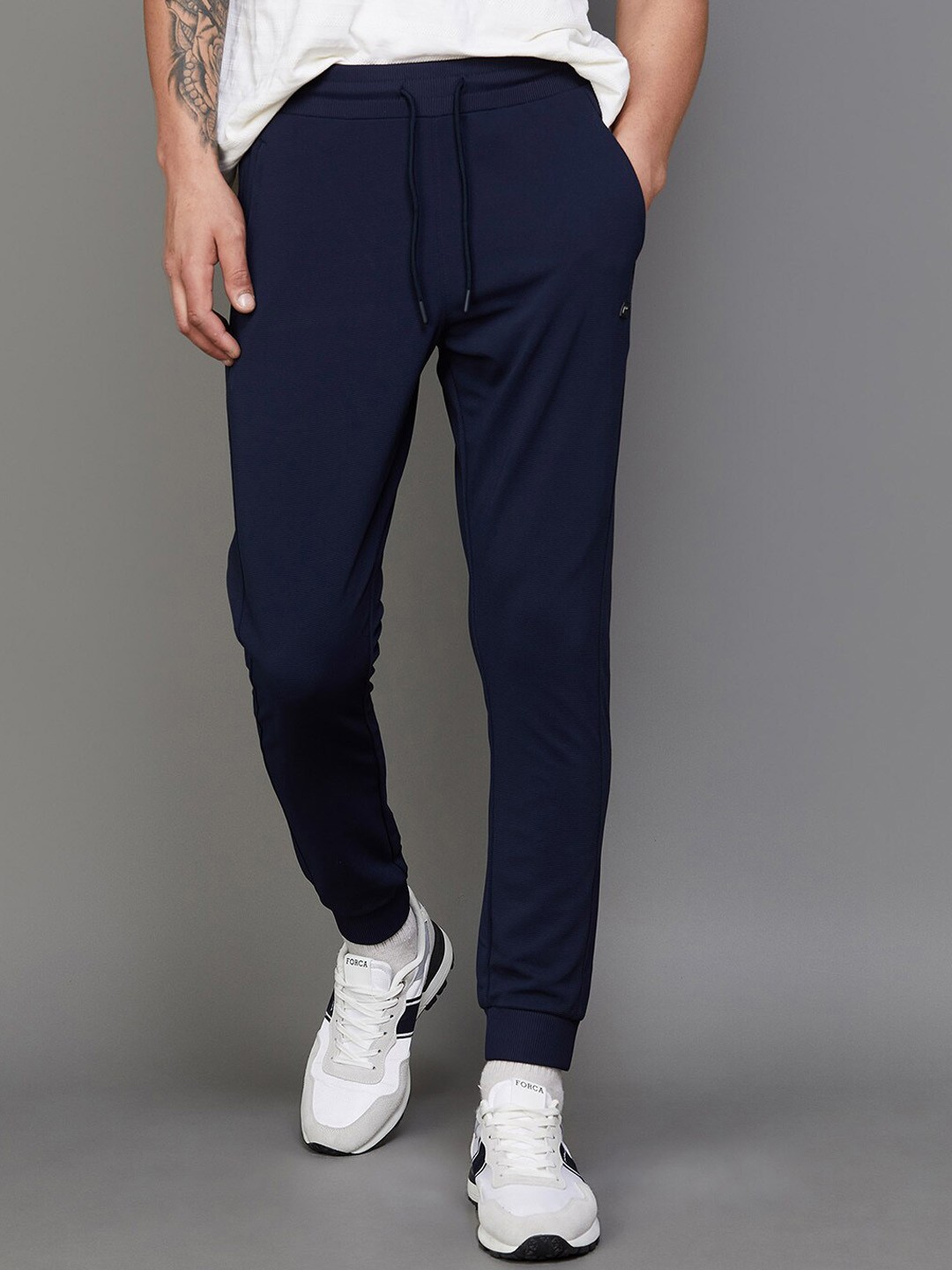 

Fame Forever by Lifestyle Men Regular Fit Mid-Rise Joggers, Navy blue