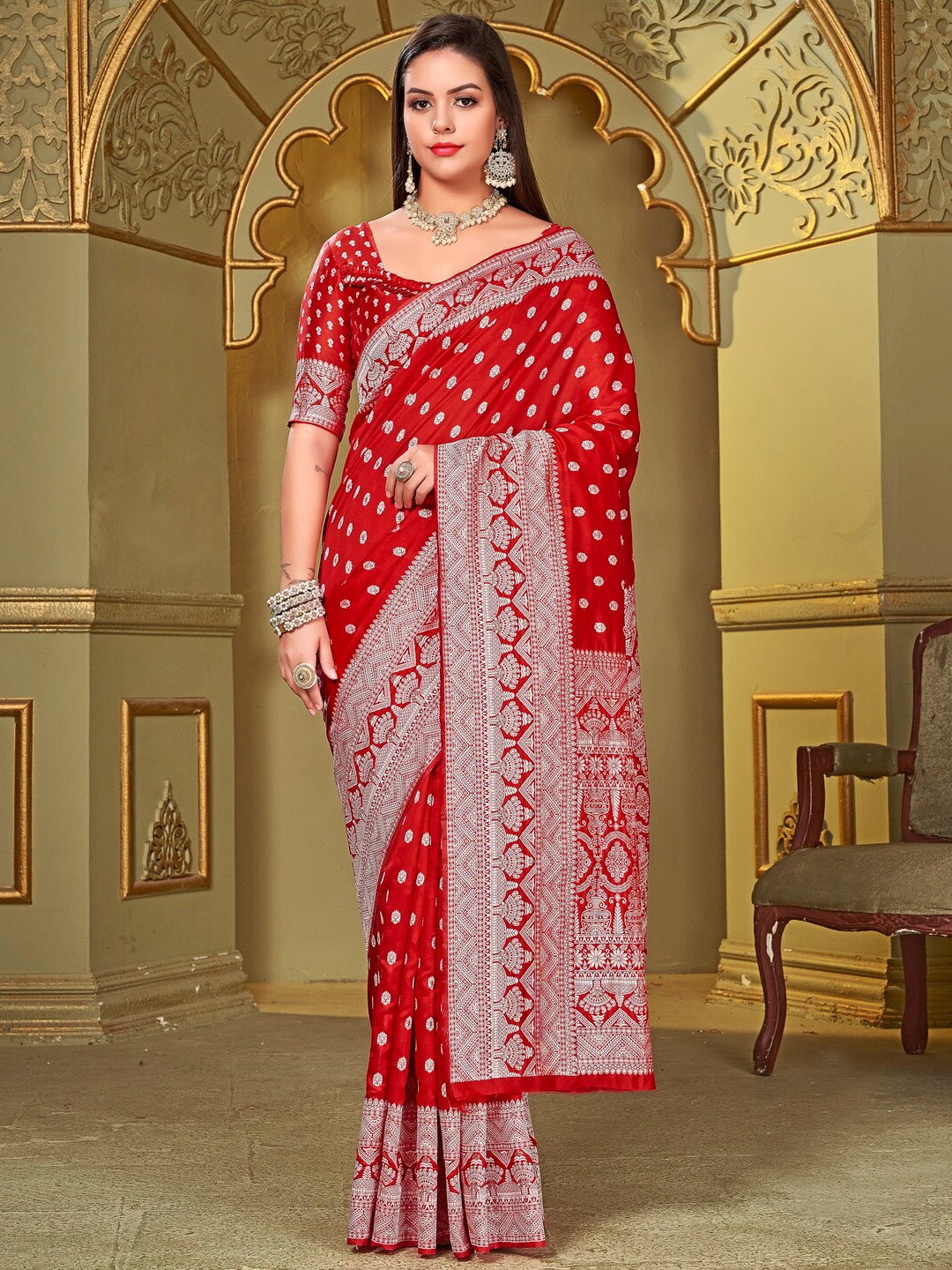 

SARIYA Woven Design Zari Banarasi Saree, Red