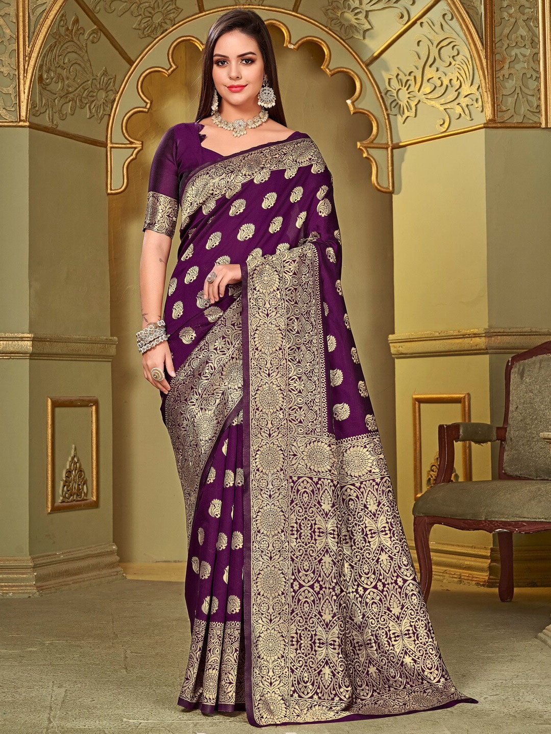 

SARIYA Ethnic Motifs Woven Design Zari Banarasi Saree, Purple