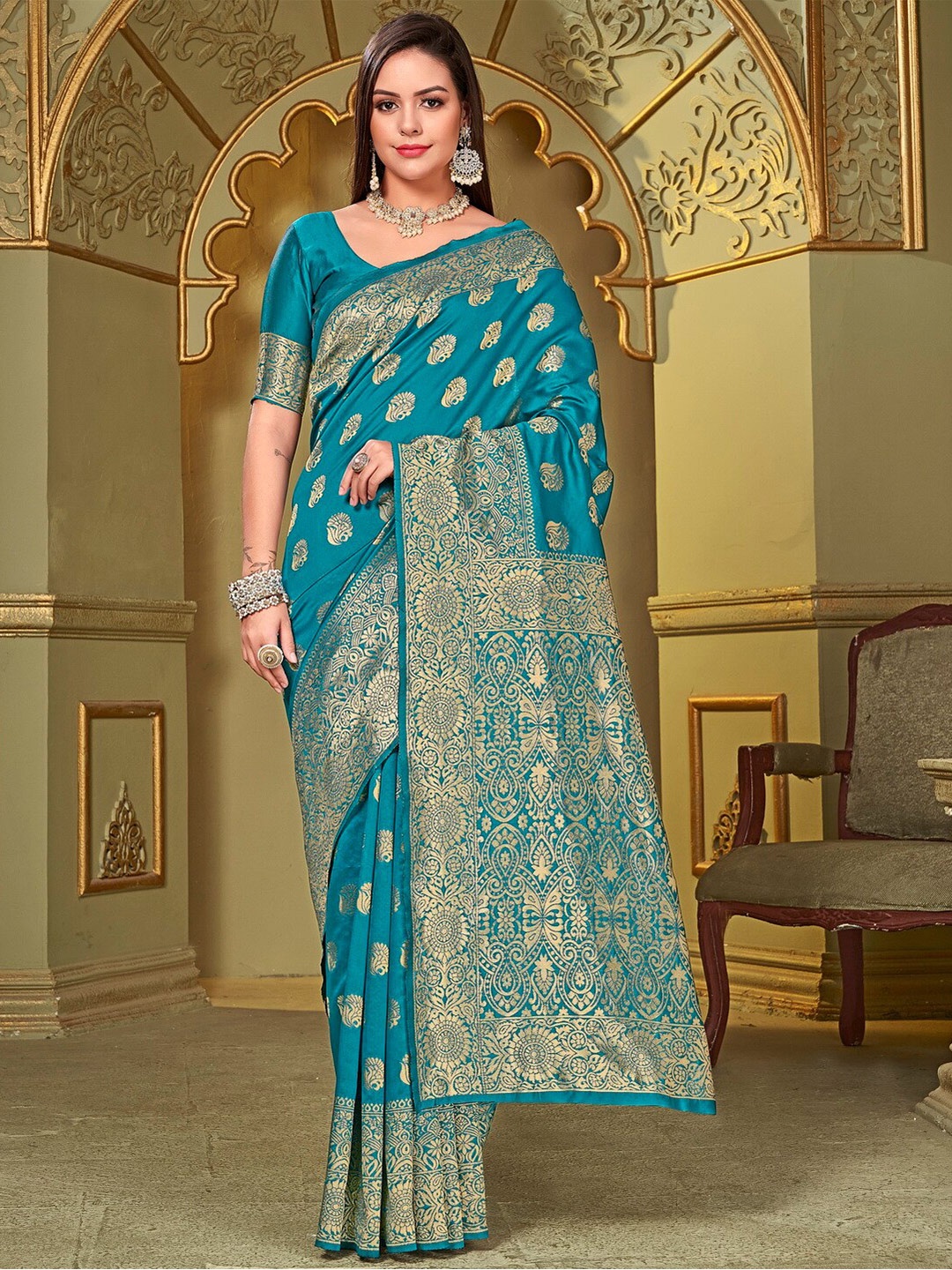 

SARIYA Ethnic Motifs Woven Design Zari Banarasi Saree, Turquoise blue