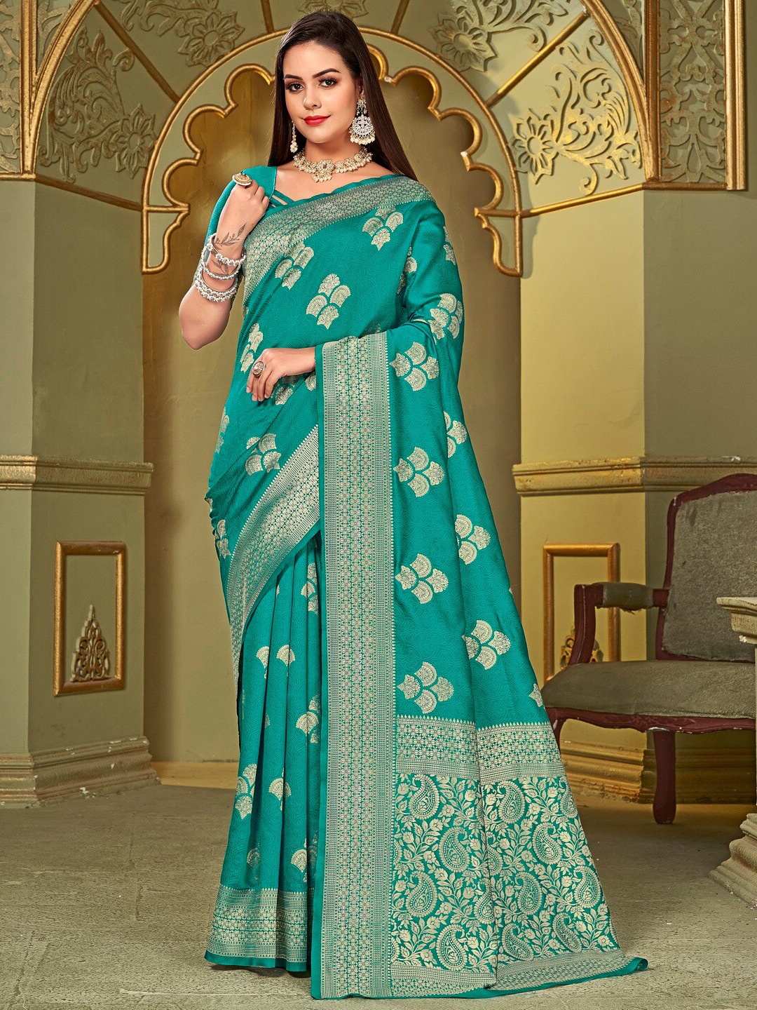 

SARIYA Ethnic Motif Woven Design Zari Banarasi Saree, Teal