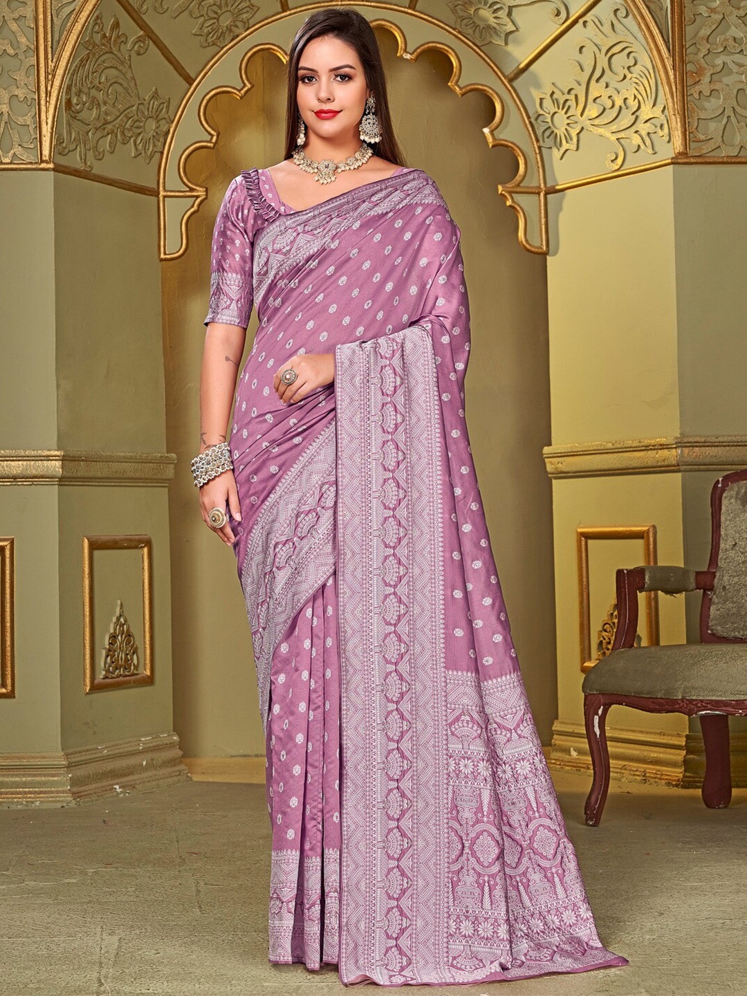 

SARIYA Woven Design Zari Banarasi Saree, Pink