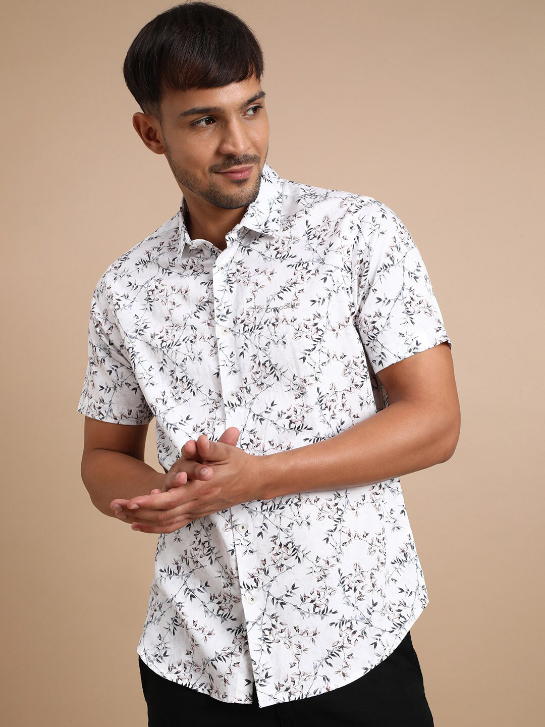 

Crocodile Conversational Printed Comfort Opaque Regular Fit Cotton Casual Shirt, White