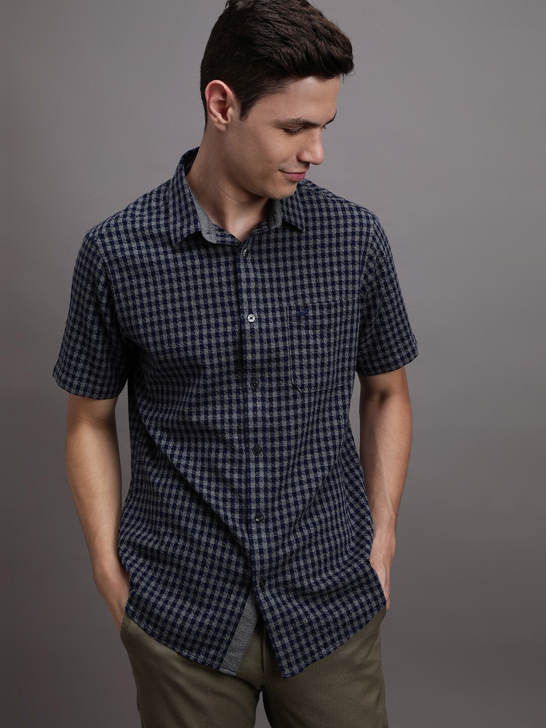 

Crocodile Comfort Micro Checks Cotton Casual Shirt, Navy blue