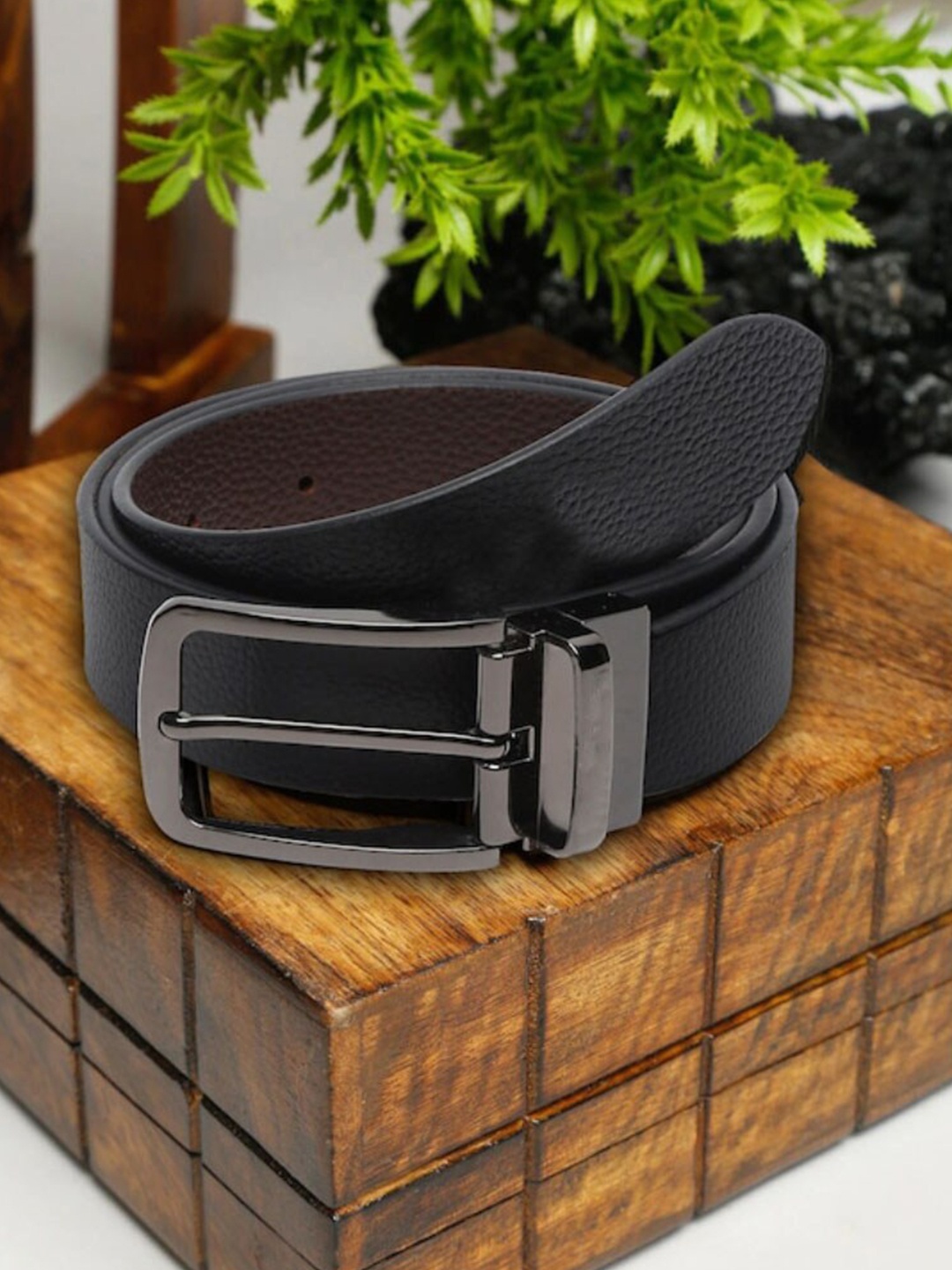 

Kastner Men Textured Leather Reversible Formal Belt, Black