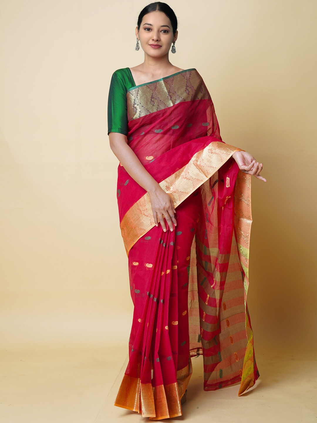 

Unnati Silks Woven Design Zari Pure Cotton Handloom Taant Saree, Red