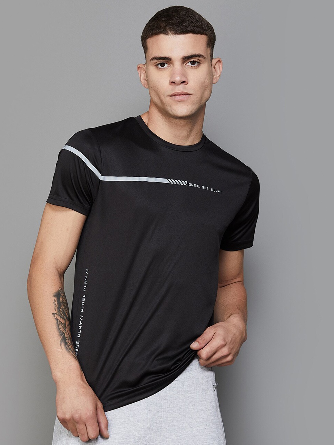

Kappa Solid Cotton T-shirt, Black