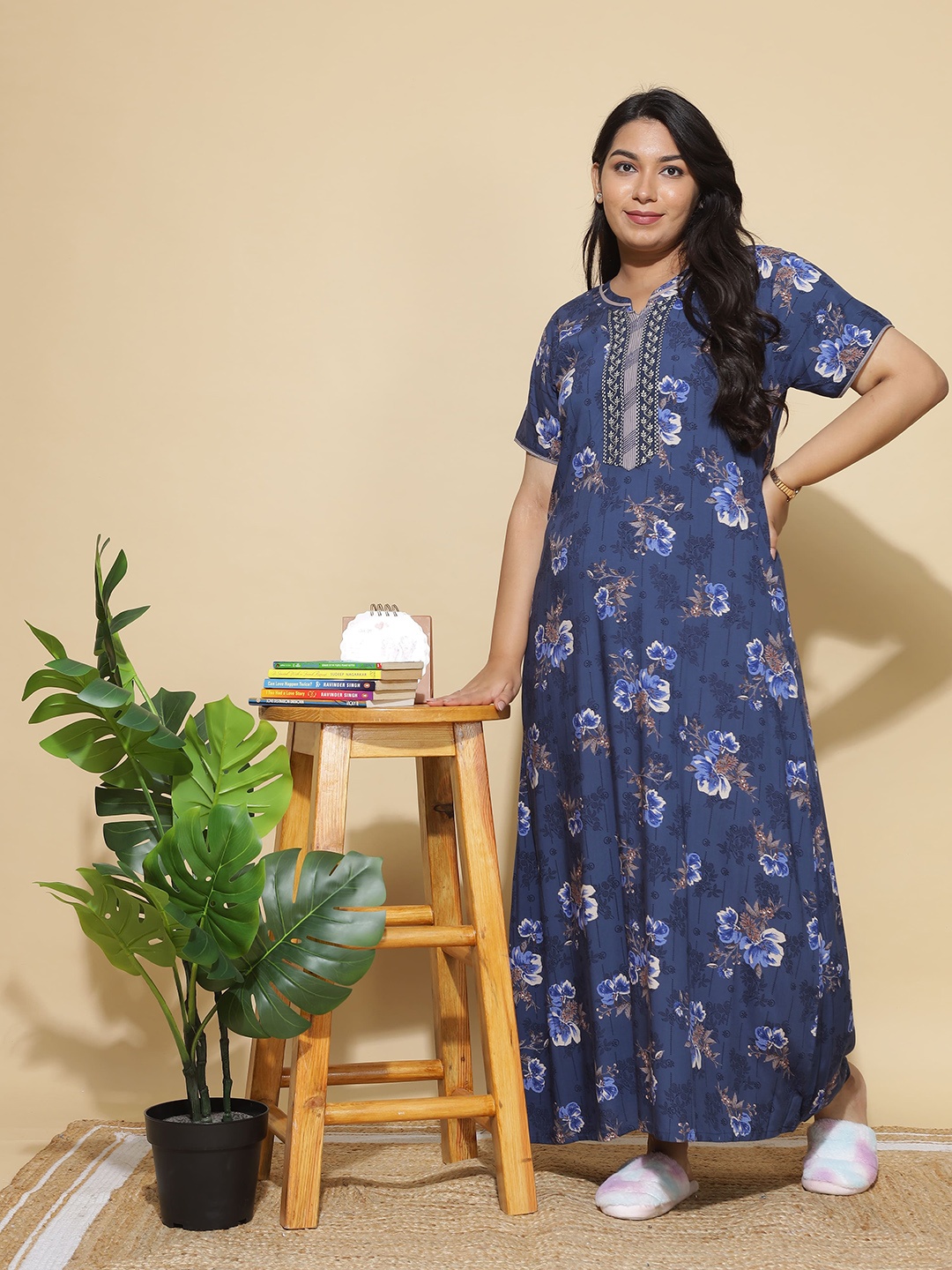 

9shines Label Floral Printed Maxi Nightdress, Blue