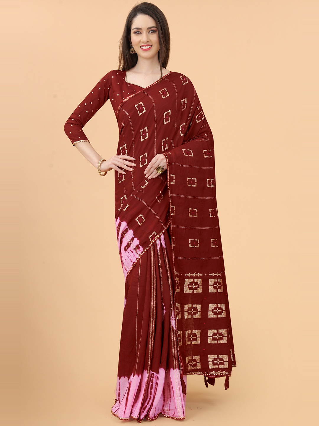 

Munir Geometric Printed Gotta Patti Saree, Maroon