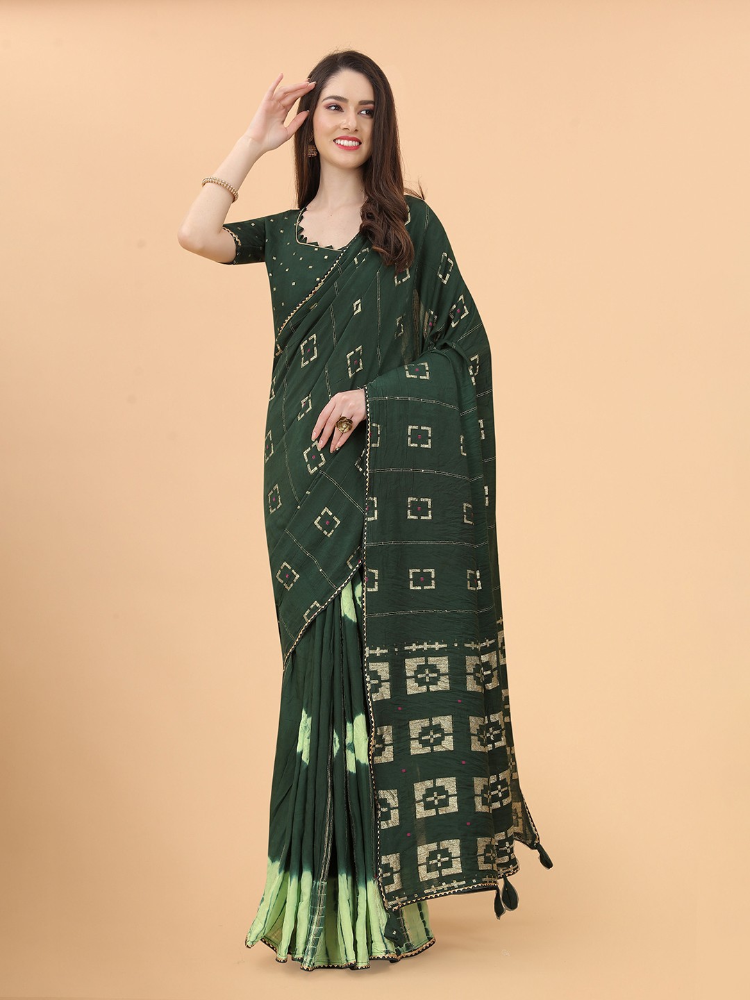 

Munir Geometric Printed Gotta Patti Saree, Green