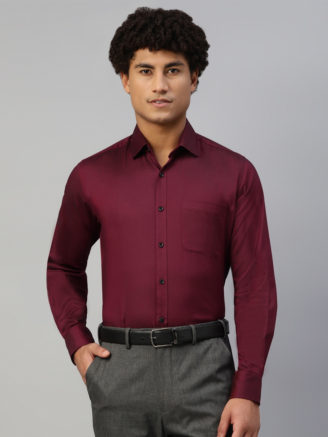

DON VINO Self Design Spread Collar Cotton Formal Shirt, Maroon