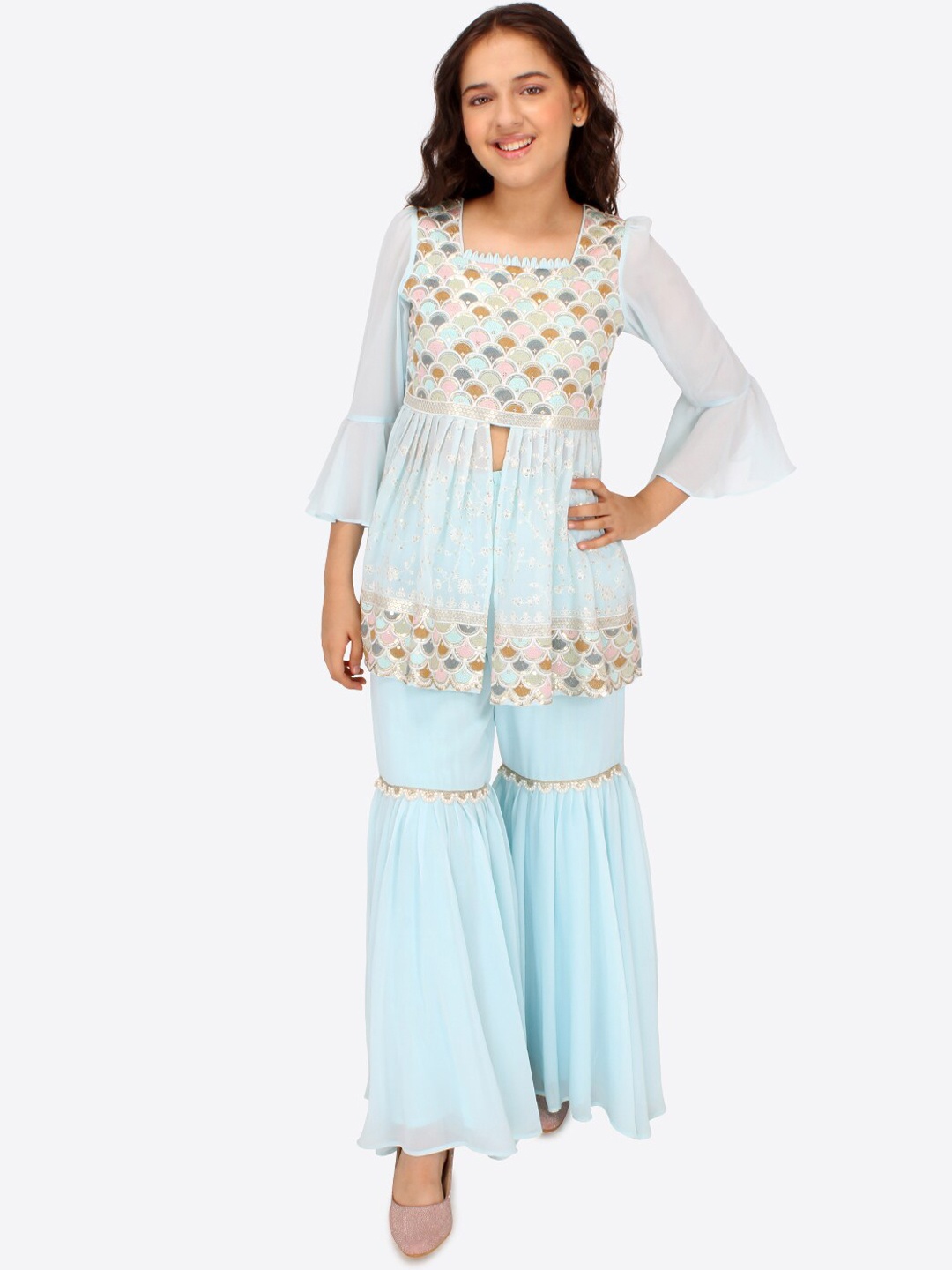 

CUTECUMBER Girls Floral Embroidered Regular Kurta with Sharara, Blue