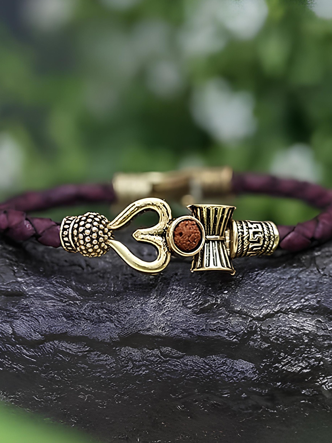 

KARISHMA KREATIONS Unisex Leather Wraparound Bracelet, Brown
