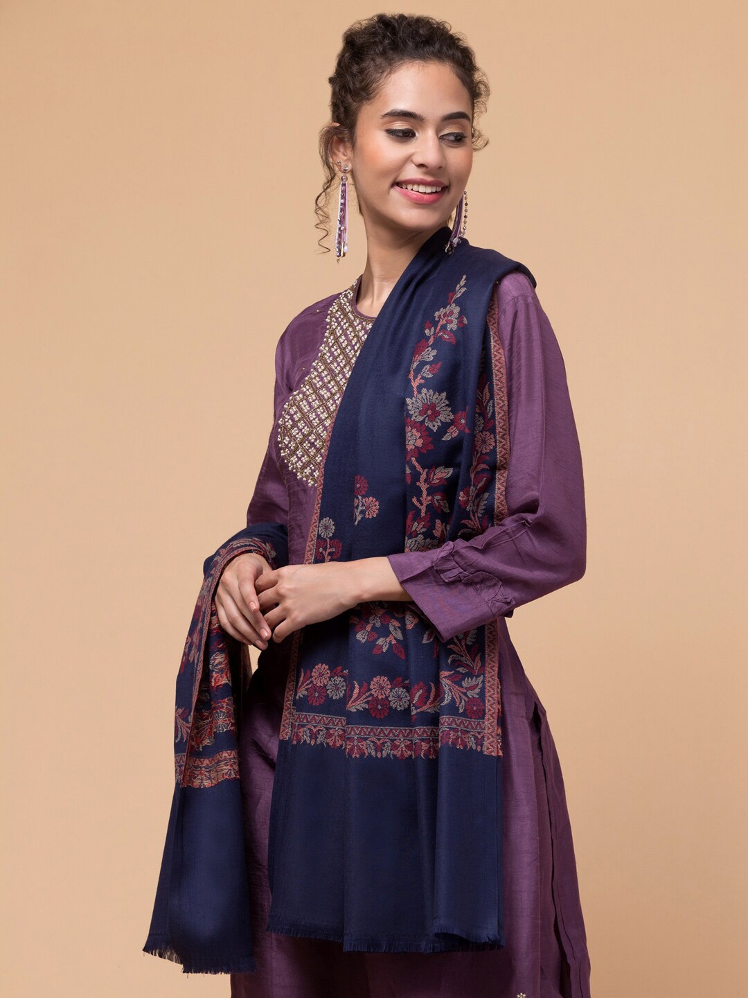 

Tweedle Floral Printed Pashmina Style Woolen Shawl, Navy blue