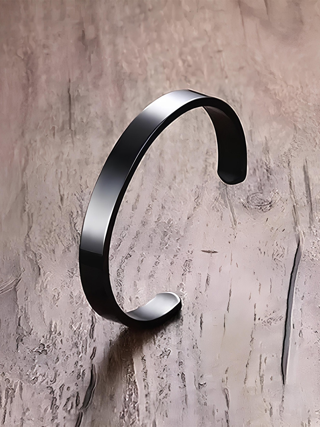 

KARISHMA KREATIONS Unisex Stainless Steel Kada Bracelet, Black
