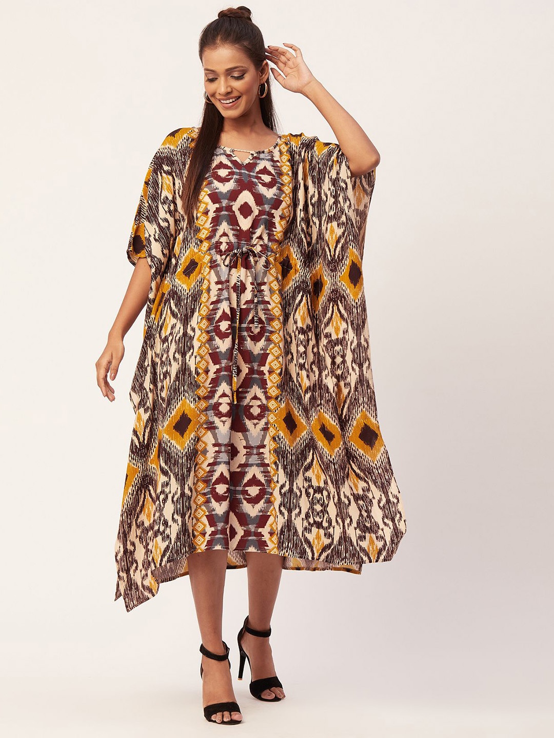 

Moomaya Geometric Printed Kimono Sleeves Kaftan Midi Dress, Yellow