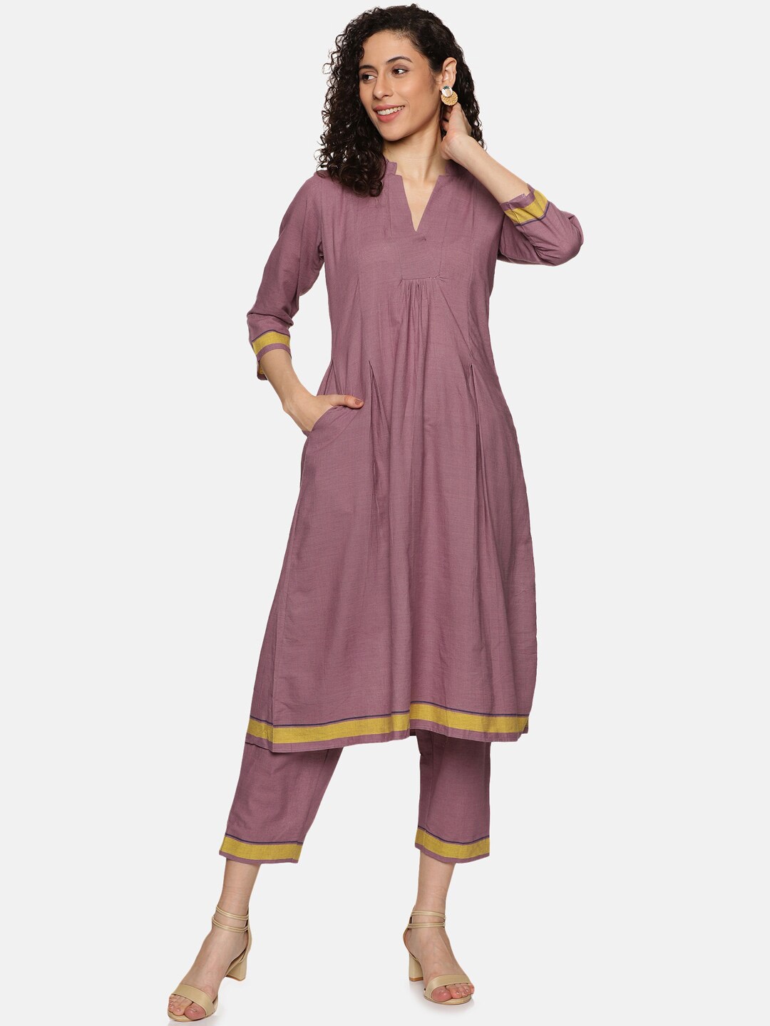 

Hanging Threads V-Neck A-Line Kurta With Trouser, Mauve