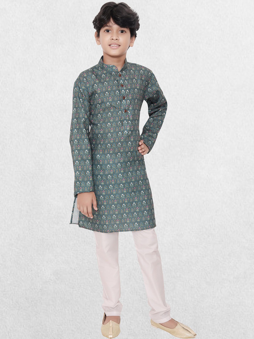 

SHIWAM ETHNIX Boys Floral Printed Straight Kurta, Green