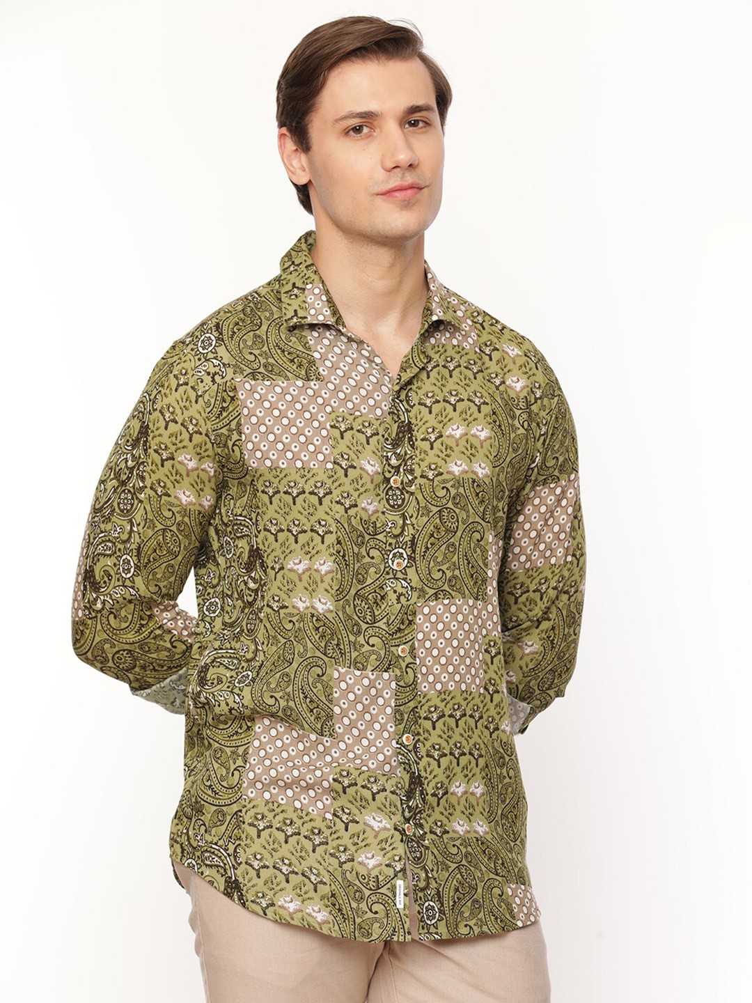 

FLY 69 Men Printed Premium Slim Fit Casual Shirt, Green