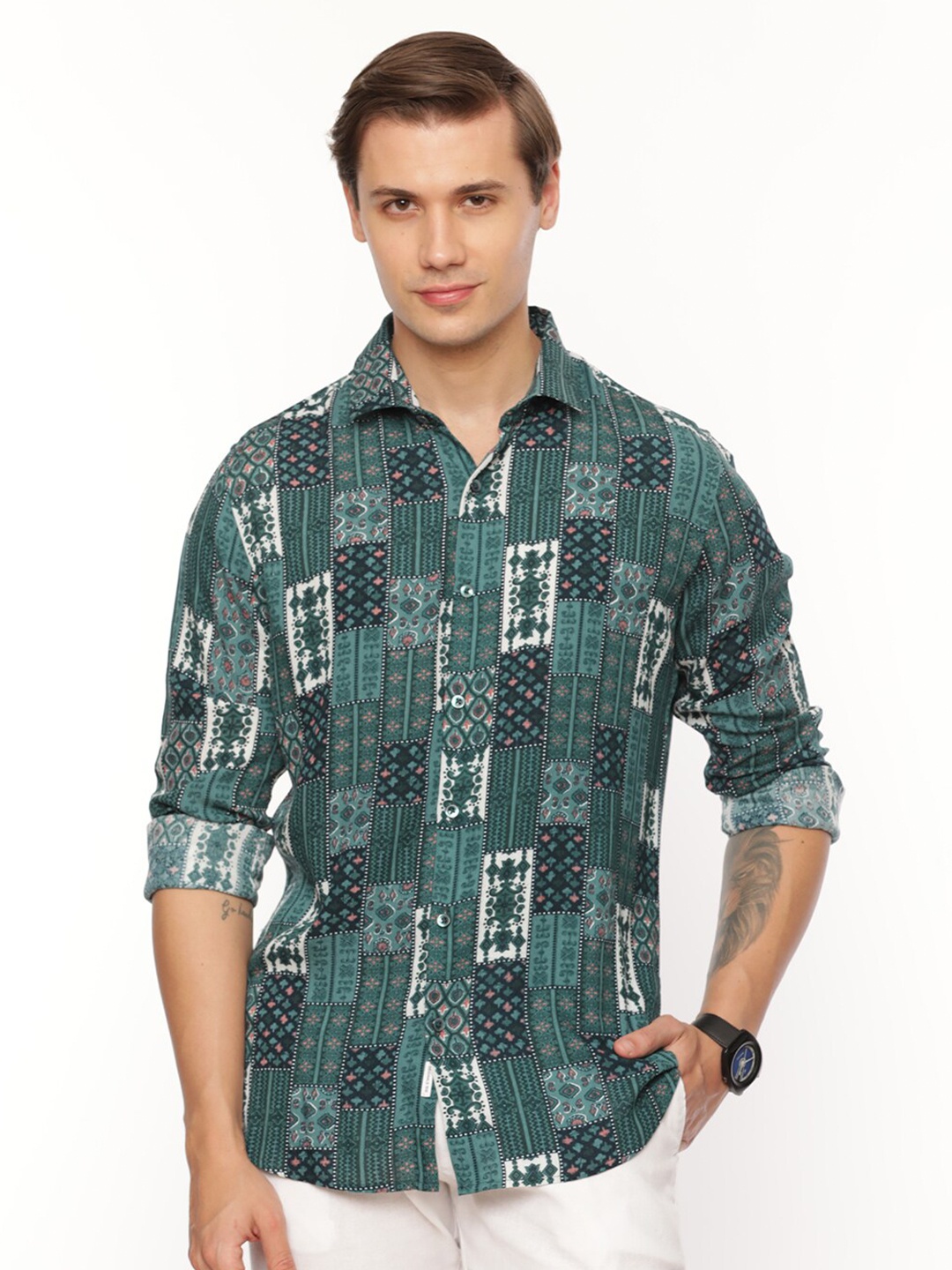 

FLY 69 Premium Ethnic Motifs Printed Casual Shirt, Green