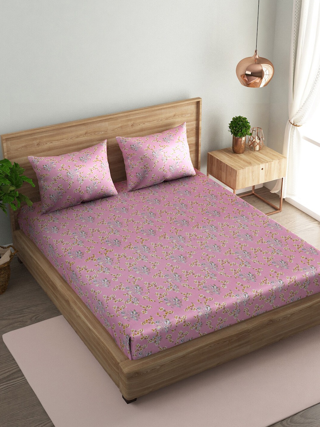 

Naksh Pink & Green Floral Cotton 186 TC Queen Bedsheet With 2 Pillow Covers