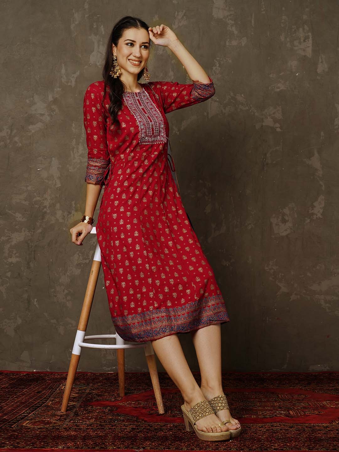 

Anouk Round Neck Floral Printed Sequinned Midi Ethnic Dress, Red