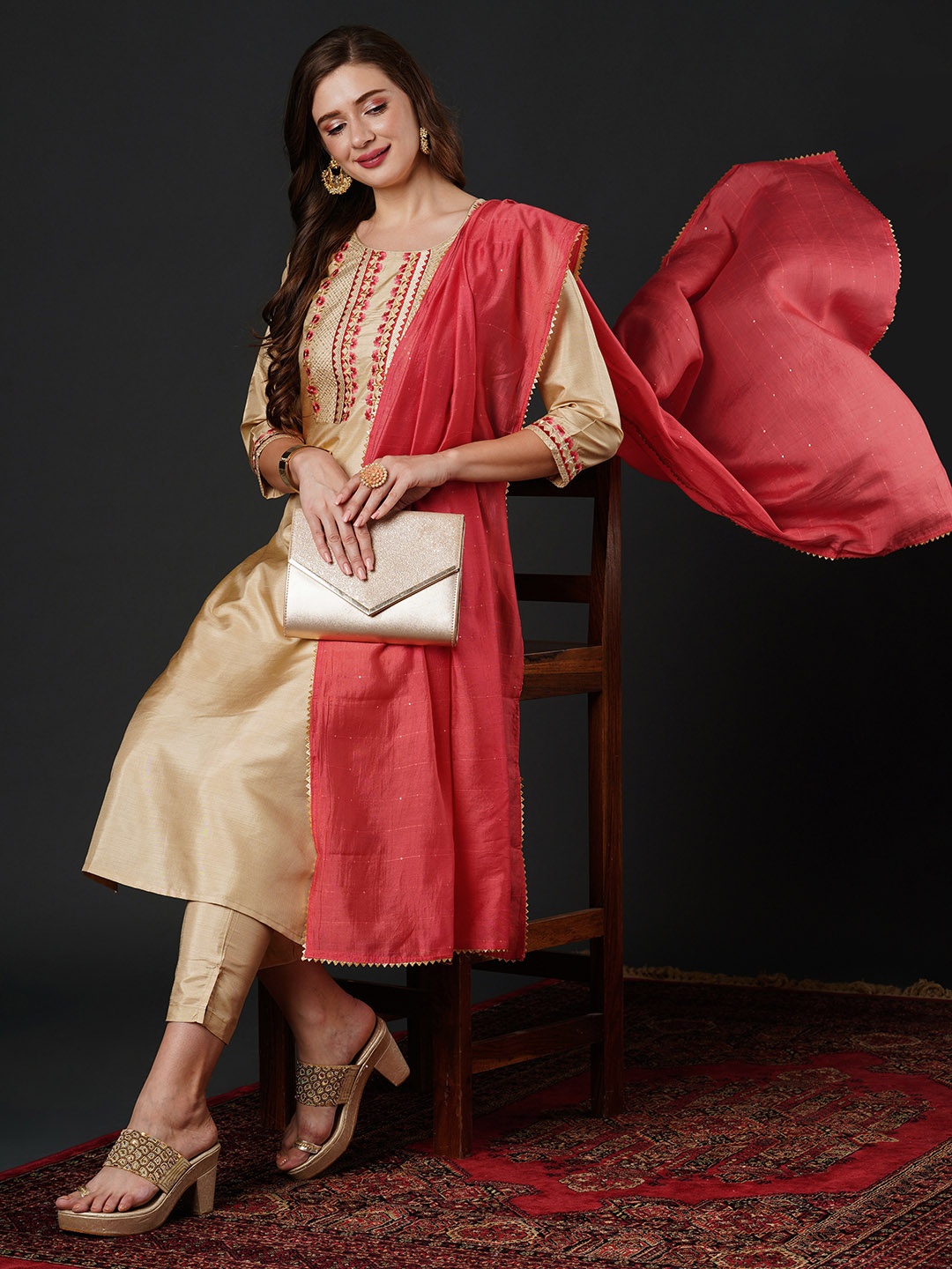 

Anouk Floral Embroidered Regular Sequinned Kurta with Trousers & Dupatta, Beige