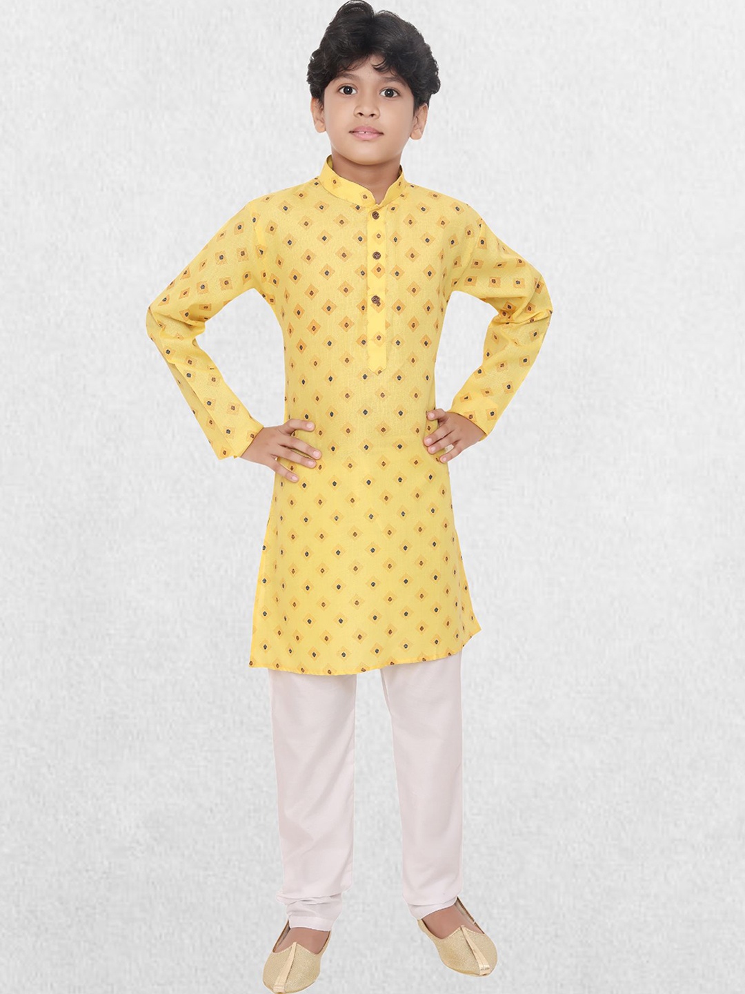 

SHIWAM ETHNIX Boys Geometric Printed Cotton Kurta, Yellow