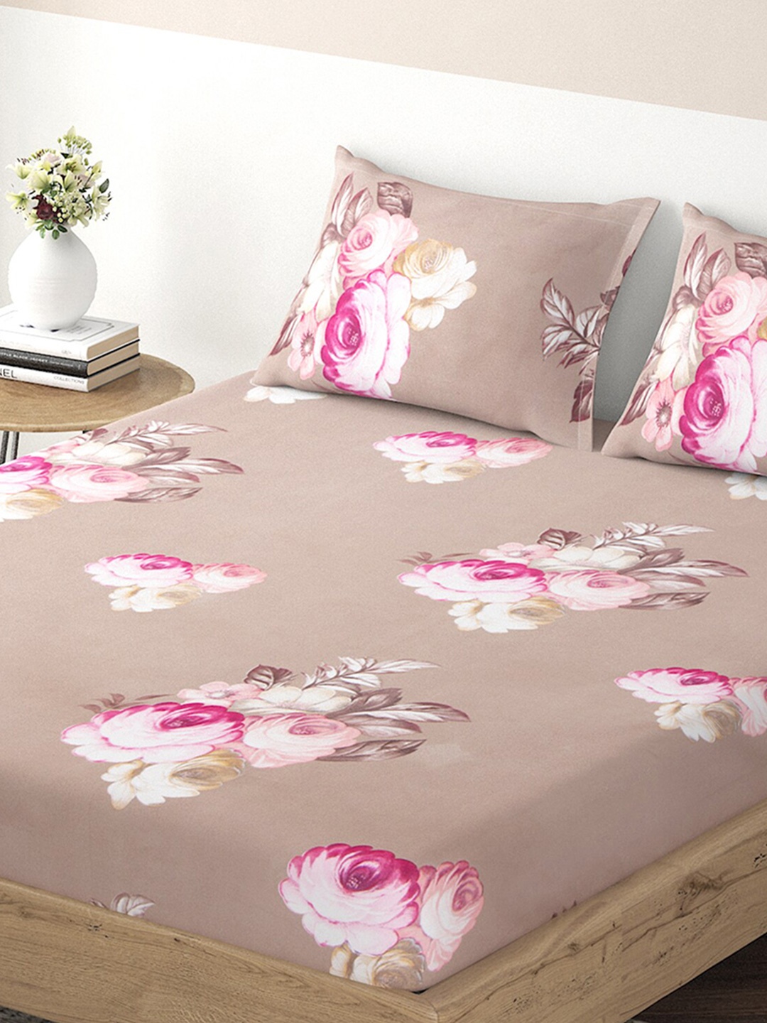 

HOKIPO Glace Beige & Pink Floral Microfiber 260 TC Fitted King Bedsheet & 2 Pillow Covers