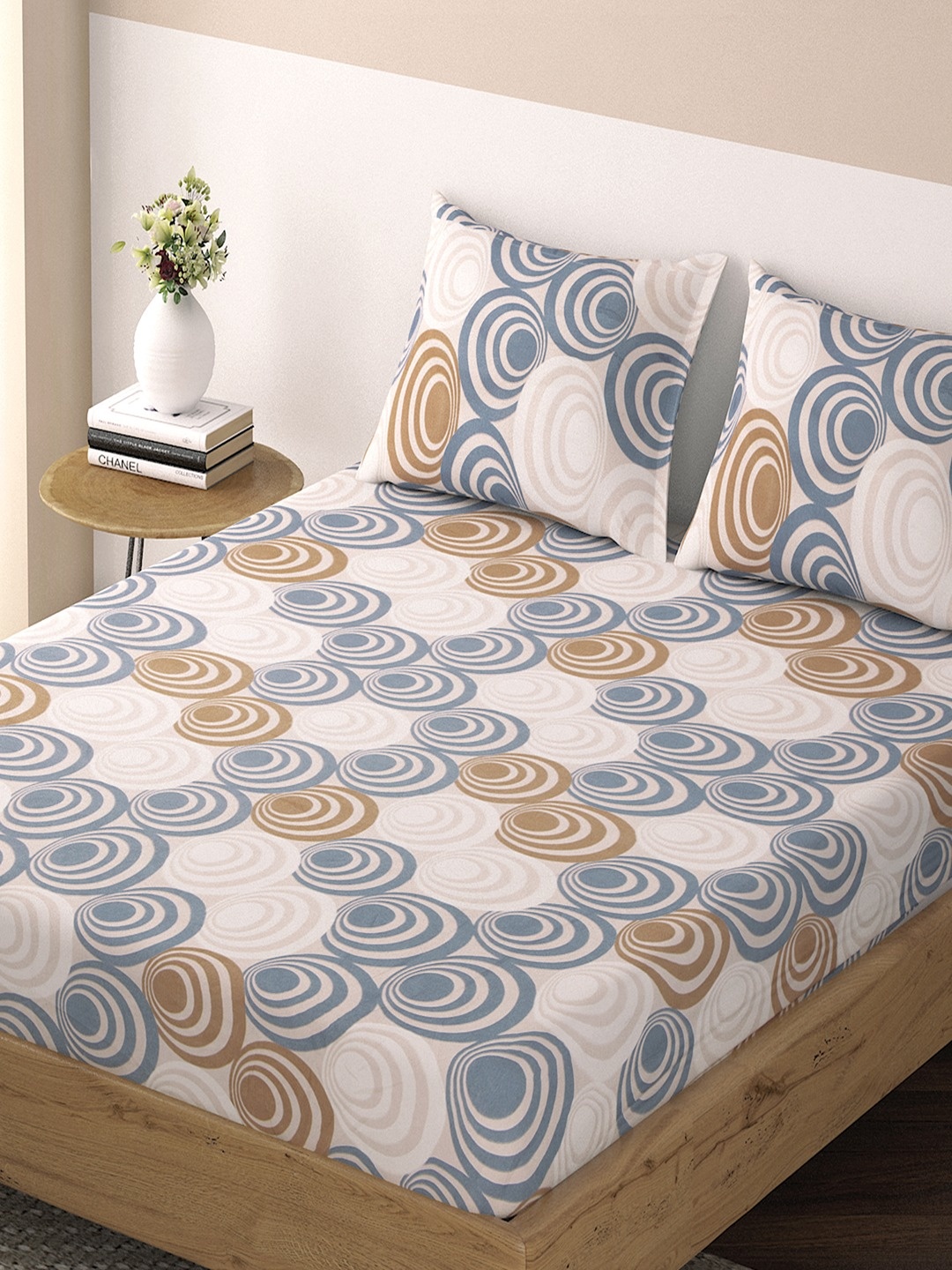 

HOKIPO Geometric Printed 140 GSM Fitted King Bedsheet With 2 Pillow Covers, Blue