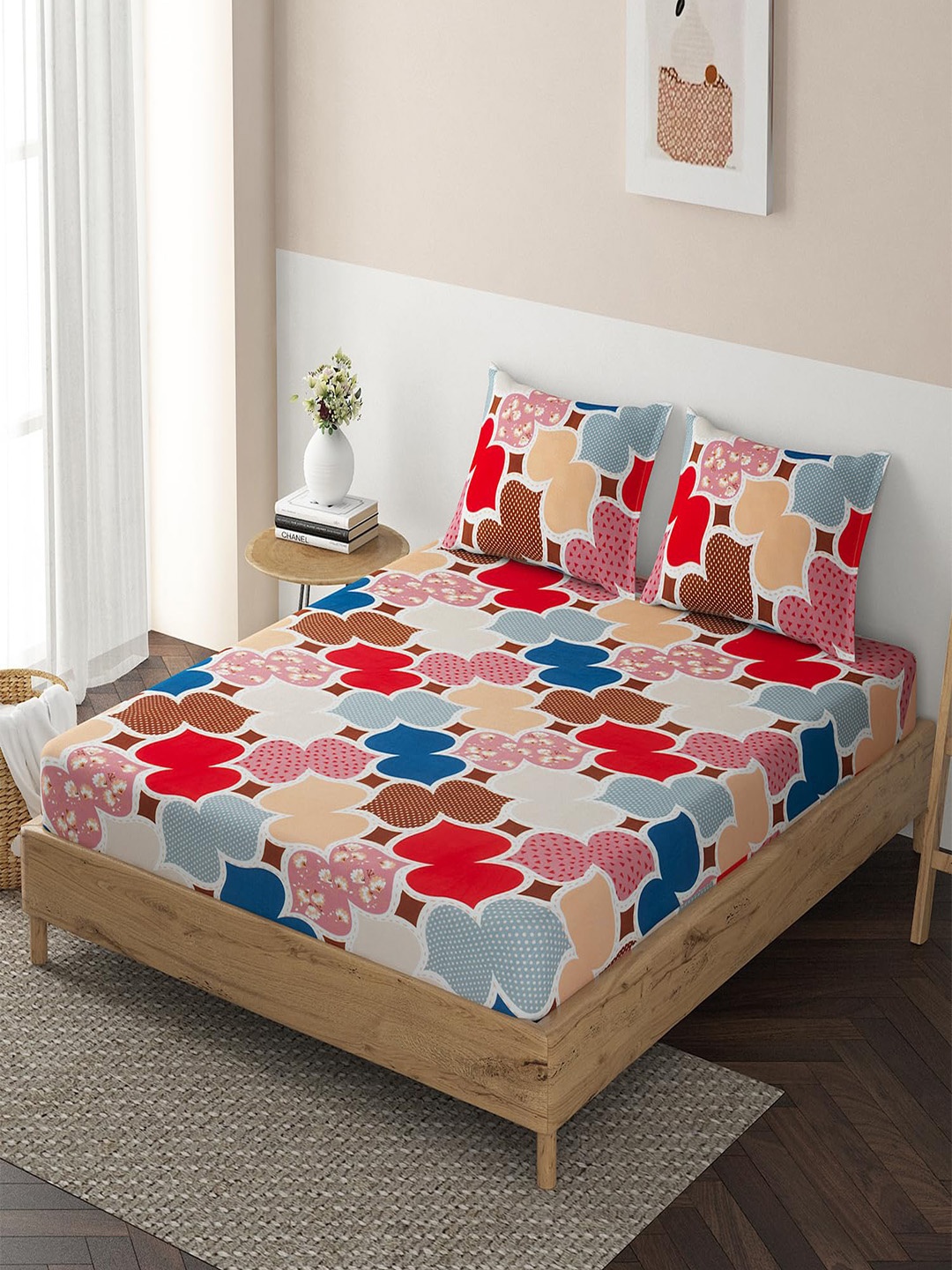 

HOKIPO Green & Pink Ethnic Motifs 260 TC Queen Bedsheet with 2 Pillow Covers