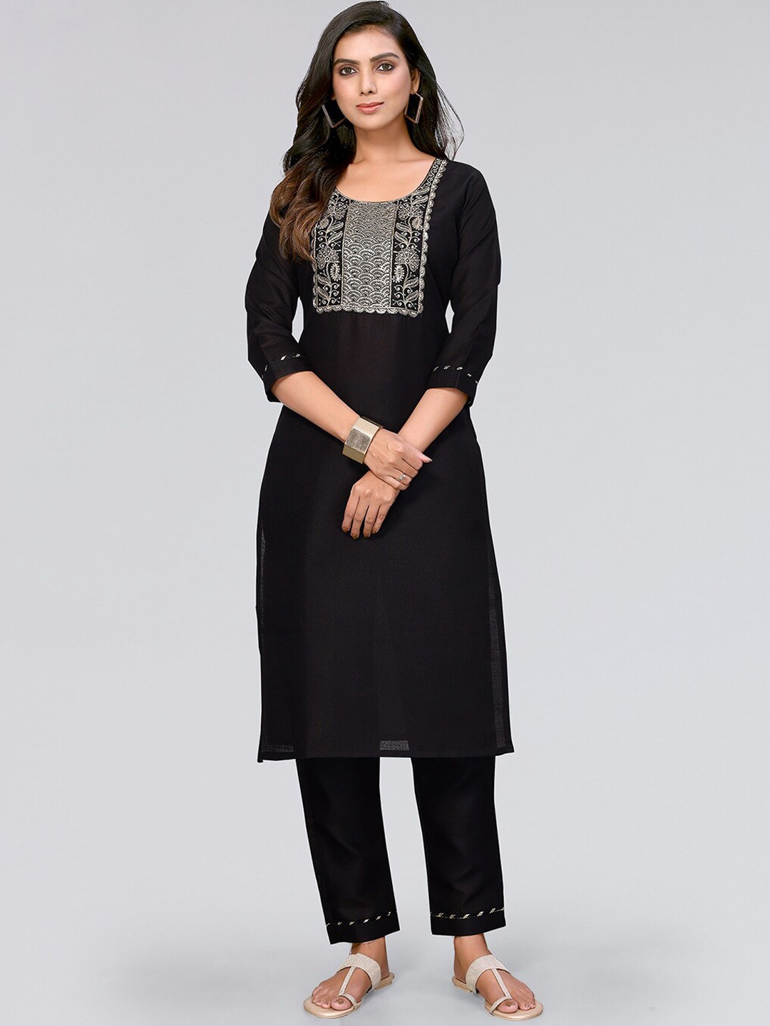 

KALINI Ethnic Motifs Yoke Design Thread Work Kurta With Trousers, Black