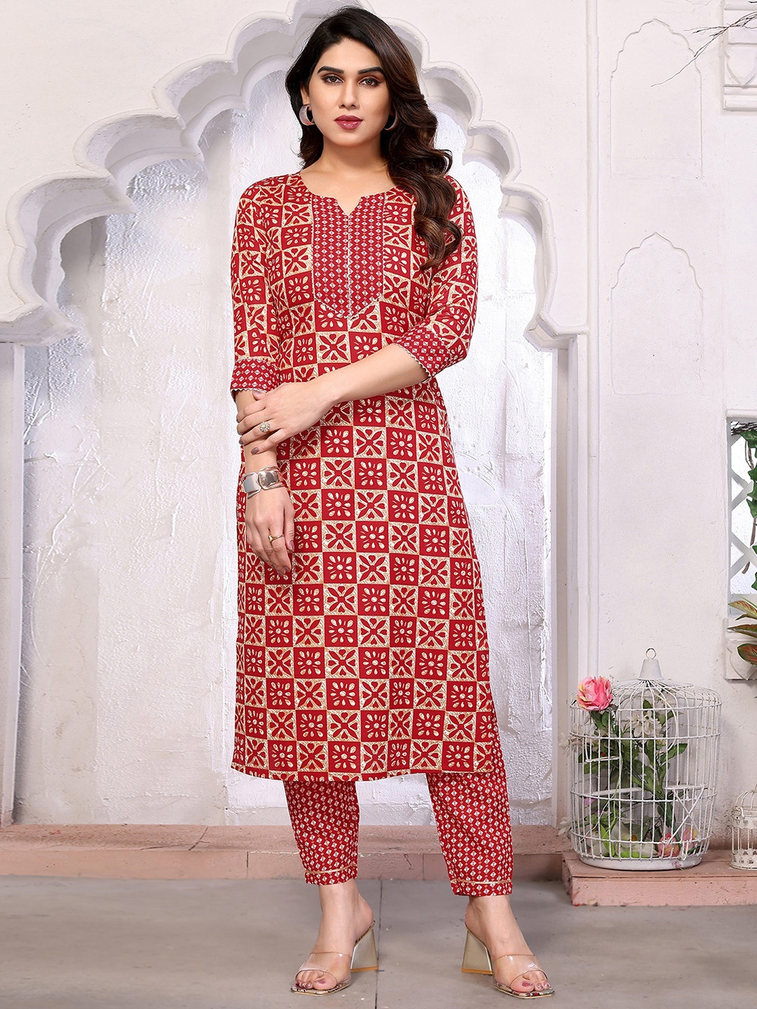 

KALINI Ethnic Motifs Printed Gotta Patti Kurta With Trousers, Red