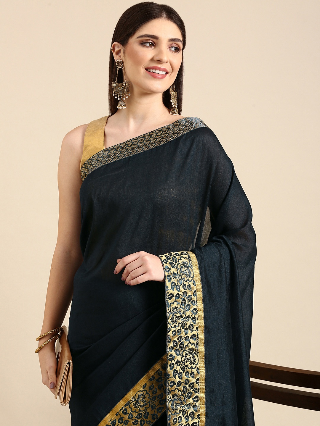 

HERE&NOW Solid Zari Saree, Navy blue