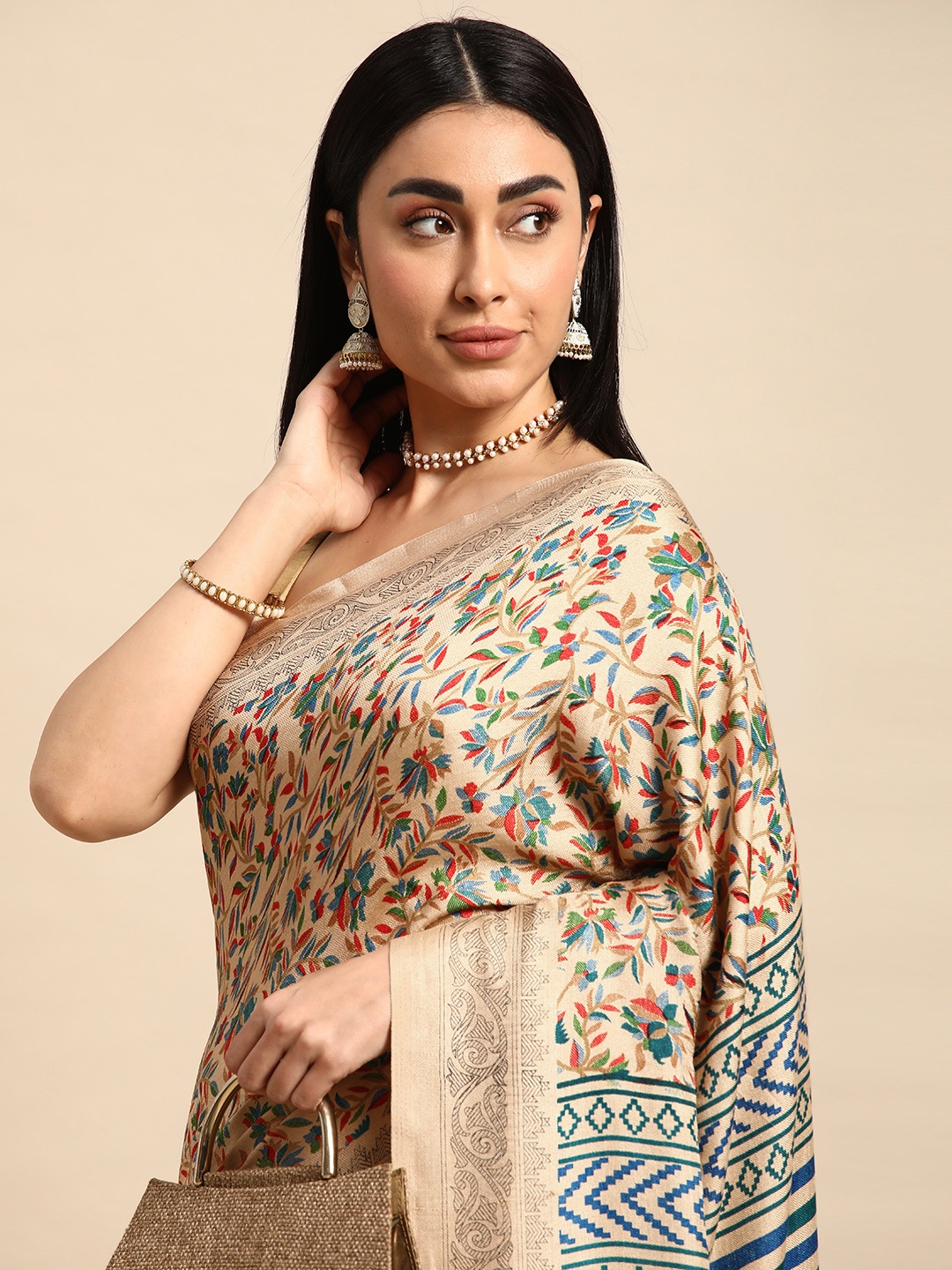 

HERE&NOW Floral Manipuri Pure Silk Saree, Beige