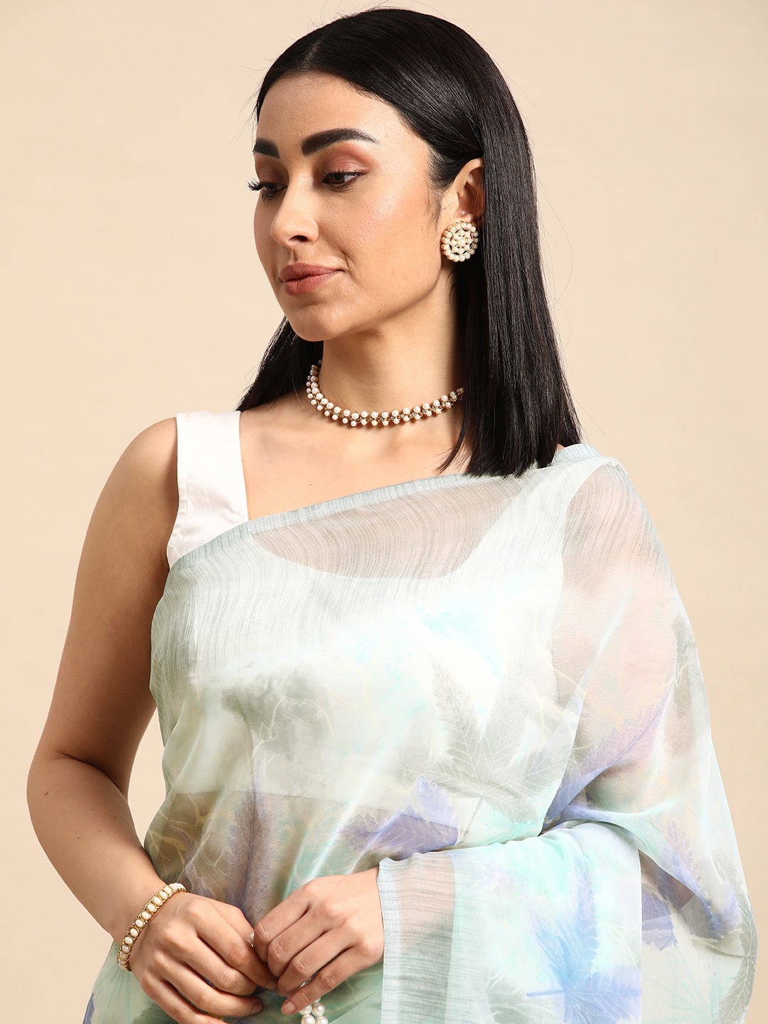 

HERE&NOW Floral Pure Georgette Saree, Blue