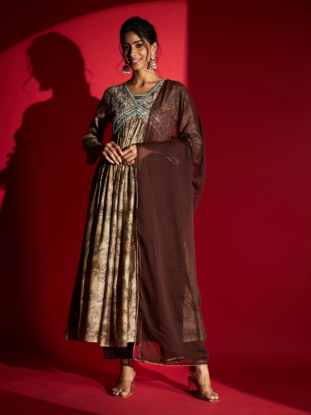 

Navlik Floral Embroidered Empire Mirror Work Chanderi Silk Kurta with Trousers & With, Camel brown