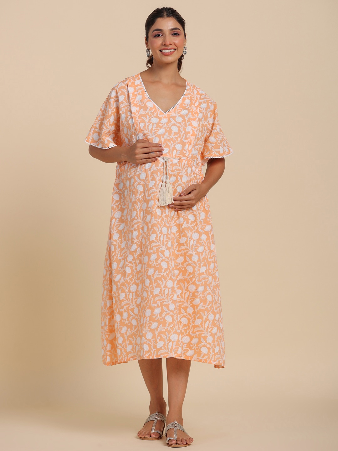 

Ikk Kudi by Seerat Floral Printed V-Neck Pure Cotton Maternity Feeding A-Line Midi Dress, Peach