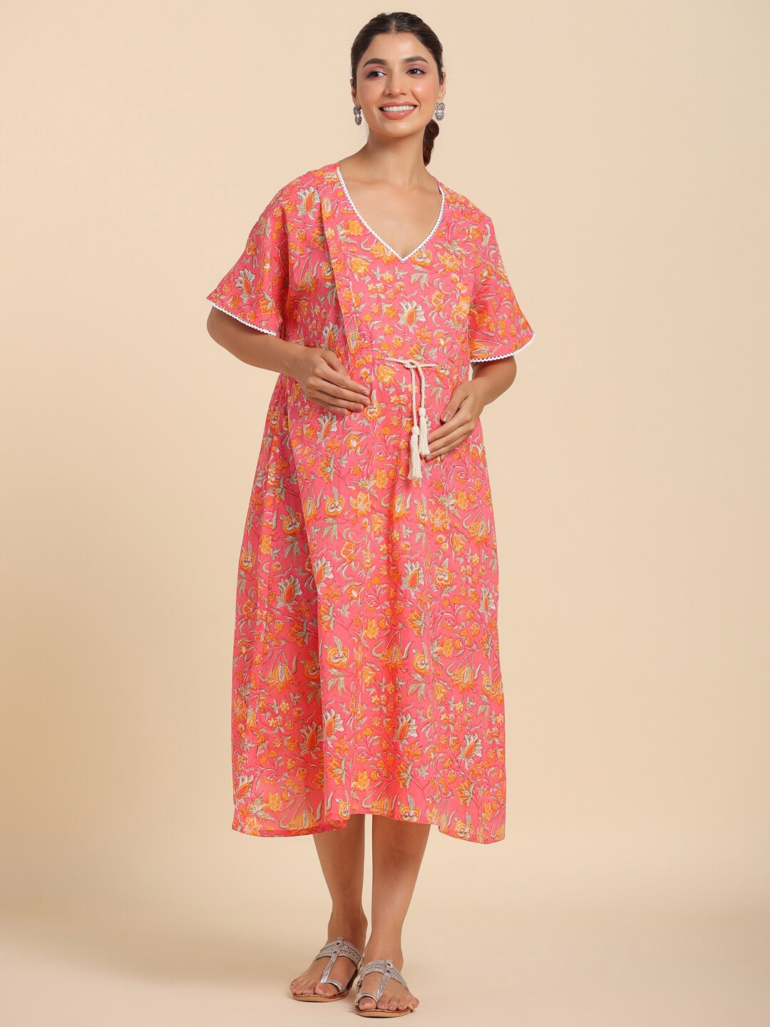

Ikk Kudi by Seerat Floral Printed V-Neck Pure Cotton Maternity Feeding A-Line Midi Dress, Pink