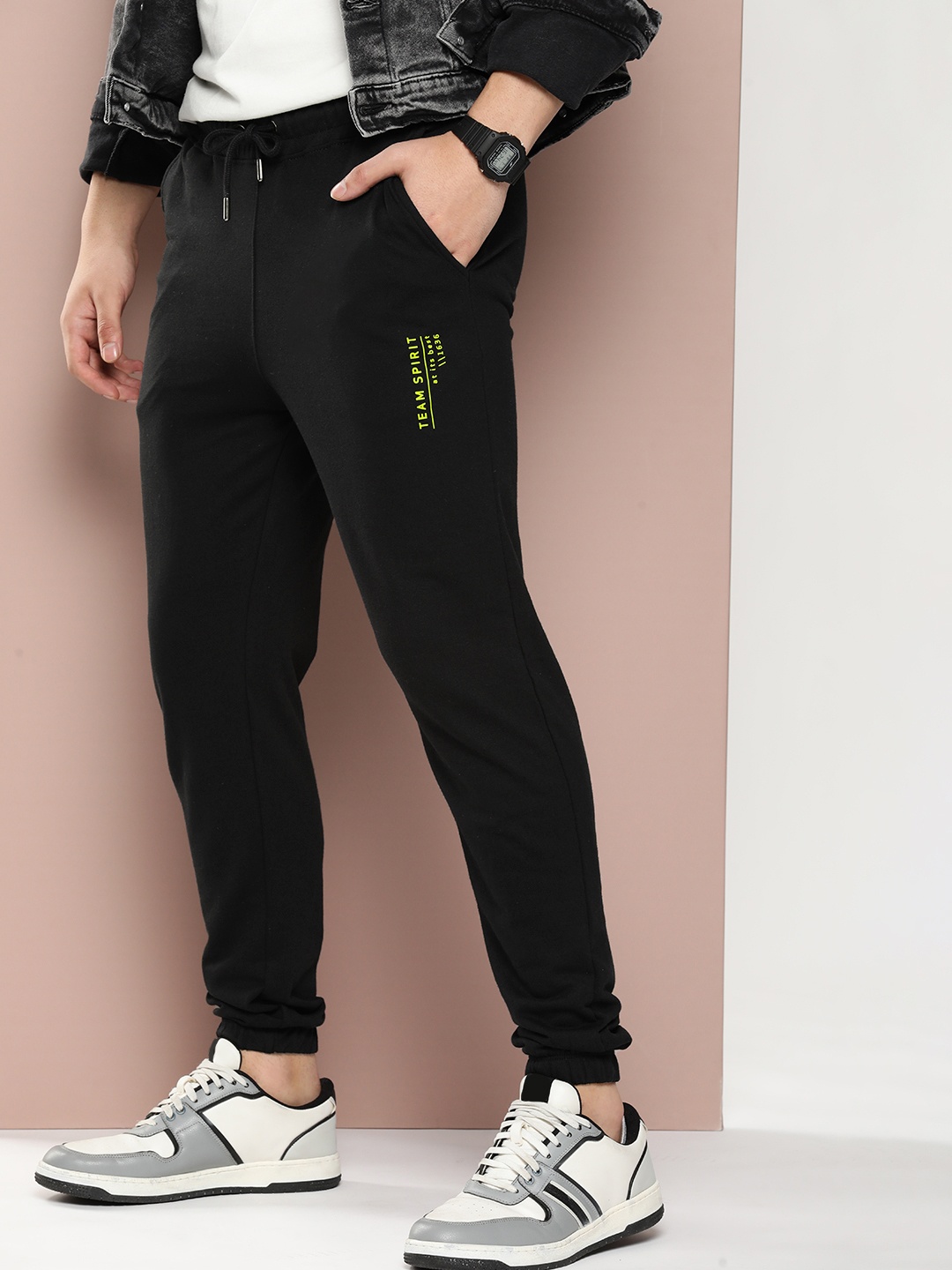

Harvard Men Joggers, Black