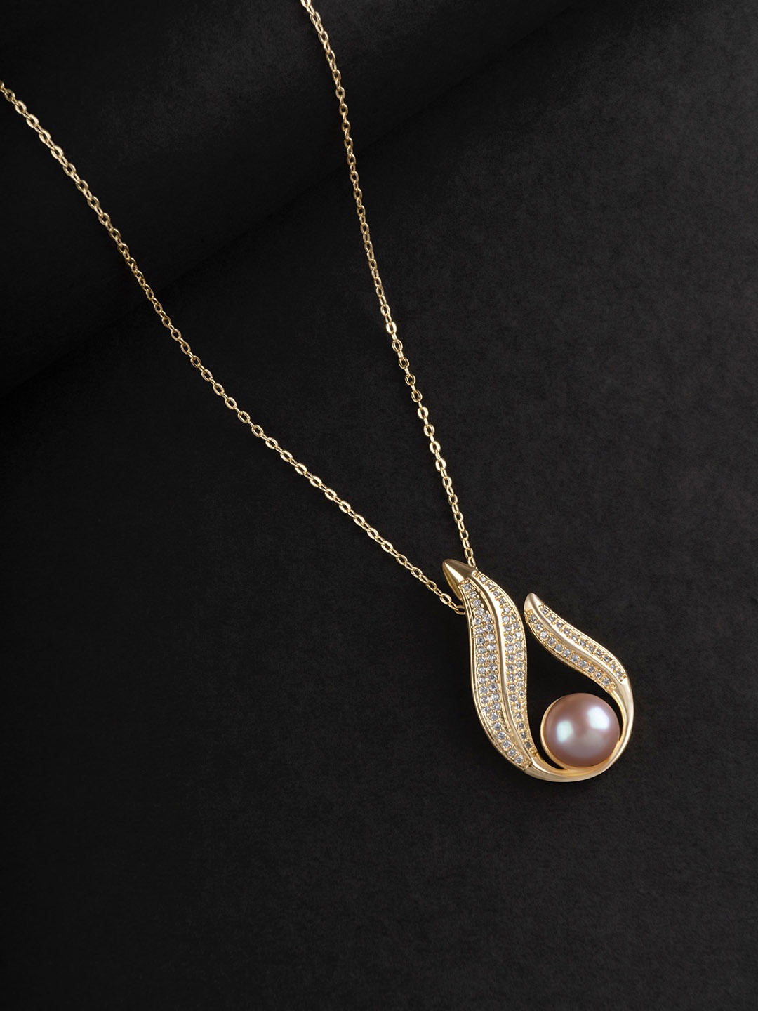 

anore 18K Gold Plated Pearl Pendant Necklace
