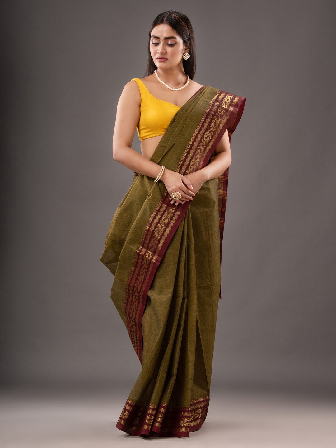 

SAJASAJO Zari Pure Cotton Taant Saree, Olive