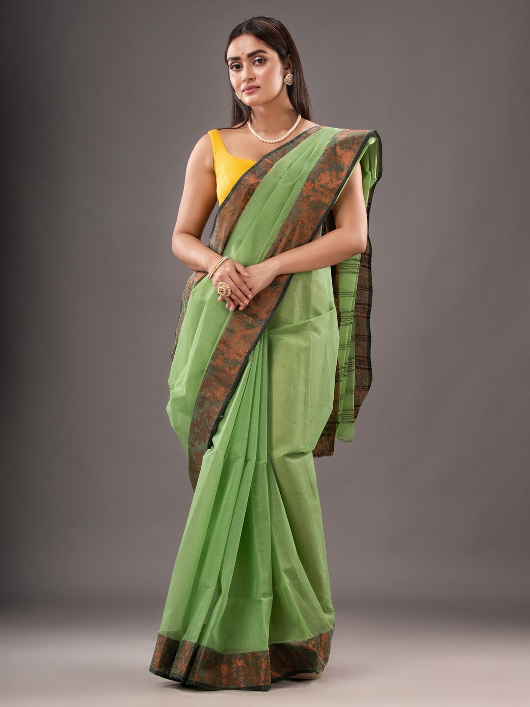 

SAJASAJO Zari Pure Cotton Taant Saree, Green